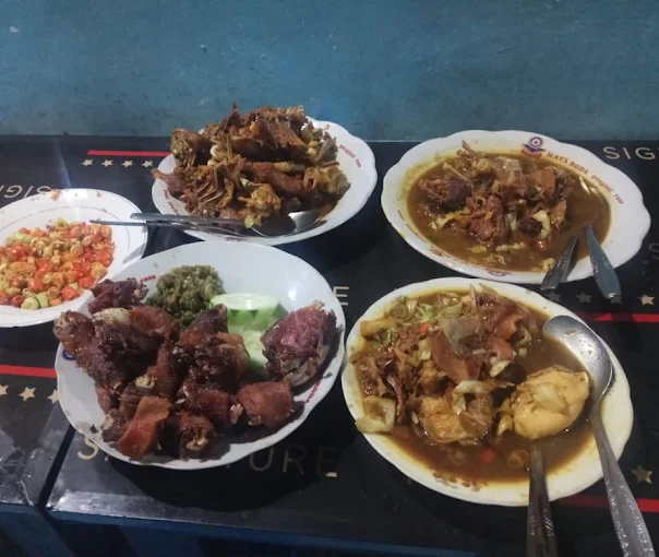 Nasi Rica-Rica Komplit